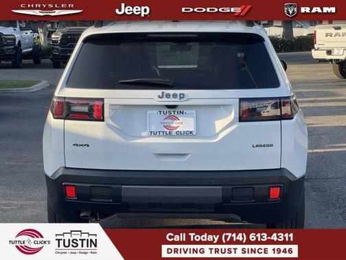 2026 Jeep Cherokee LAREDO/LIMITED