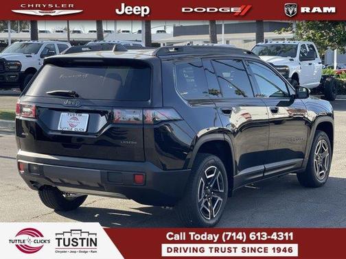 2026 Jeep Cherokee LAREDO/LIMITED