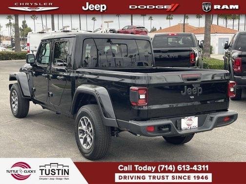 2025 Jeep Gladiator Sport