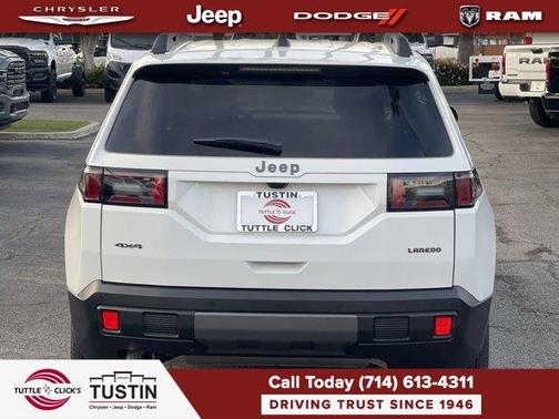 2026 Jeep Cherokee LAREDO/LIMITED