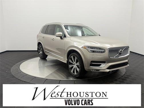 2024 Volvo XC90 Plus Bright Theme