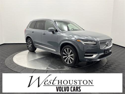 2023 Volvo XC90 Plus
