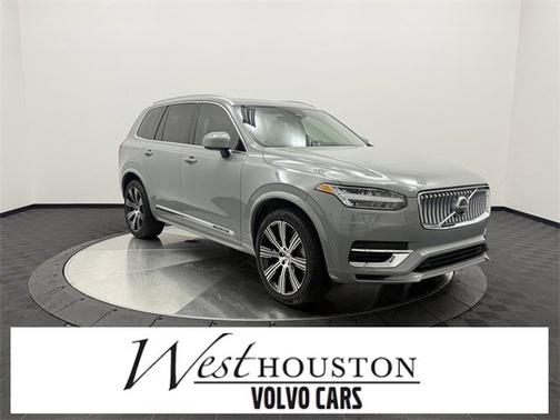 2024 Volvo XC90 Recharge Plug-In Hybrid Plus Bright Theme