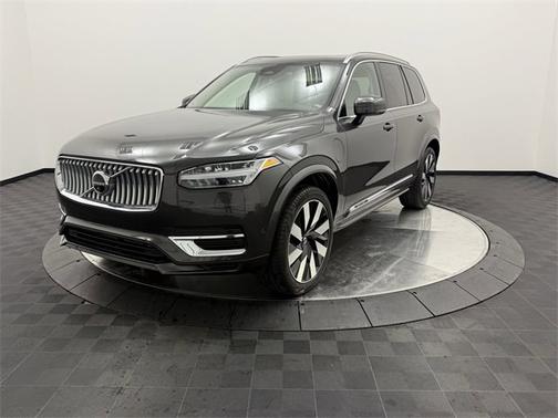 2024 Volvo XC90 Recharge Plug-In Hybrid Plus