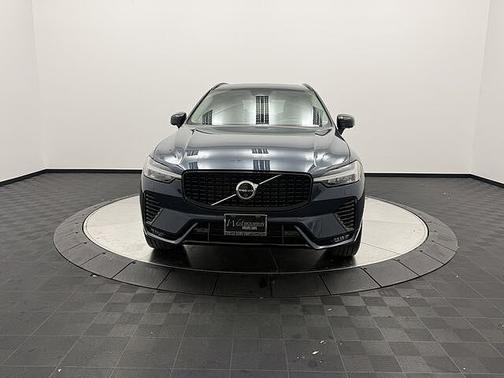 2024 Volvo XC60 Plus