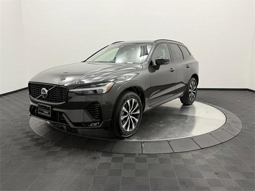 2025 Volvo XC60 Plus