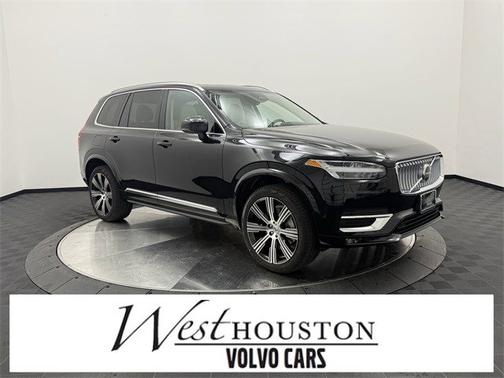 2024 Volvo XC90 Plus Bright Theme