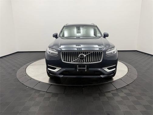 2022 Volvo XC90 Recharge Plug-In Hybrid Inscription