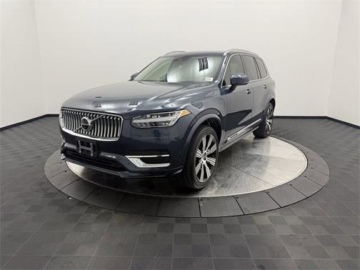 2022 Volvo XC90 Recharge Plug-In Hybrid Inscription