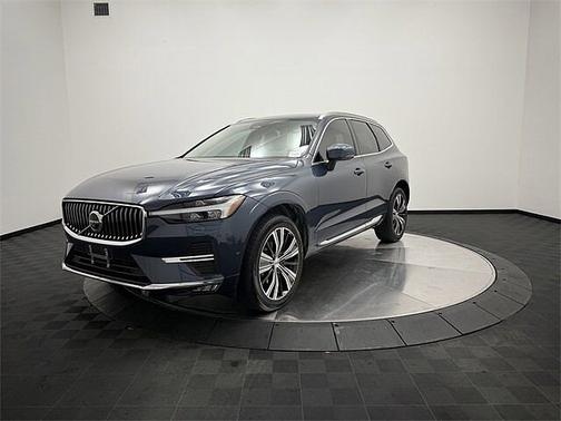 2023 Volvo XC60 Plus