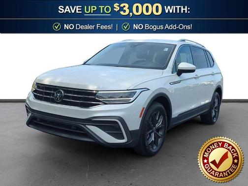 Opal White Pearl Effect 2023 Volkswagen Tiguan 2.0T SE
