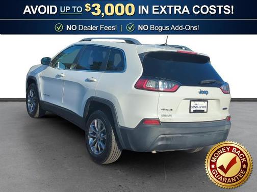Bright White Clearcoat 2019 Jeep Cherokee LATITUDE PLUS
