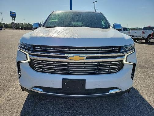 Summit White 2024 Chevrolet Suburban PREMIER