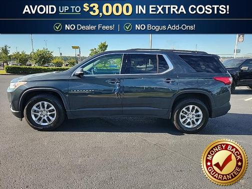 Graphite Metallic 2019 Chevrolet Traverse LT W/1LT