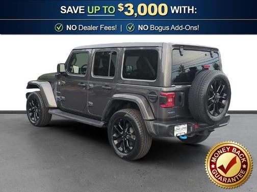 Granite Crystal Clearcoat Metallic 2022 Jeep Wrangler Unlimited SAHARA