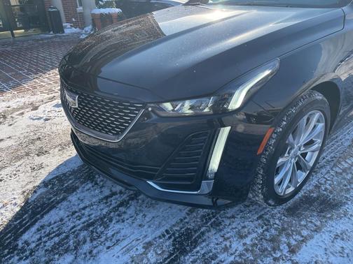 2022 Cadillac CT5 Premium Luxury AWD