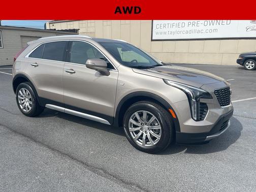 2023 Cadillac XT4 Premium Luxury
