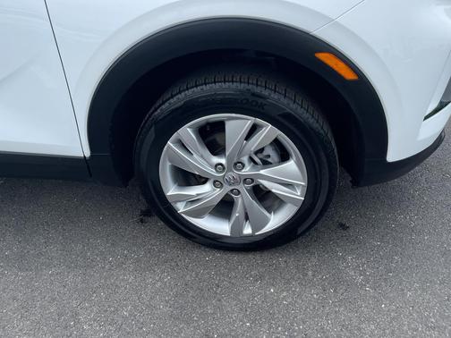 Summit White 2025 Buick Encore GX Preferred