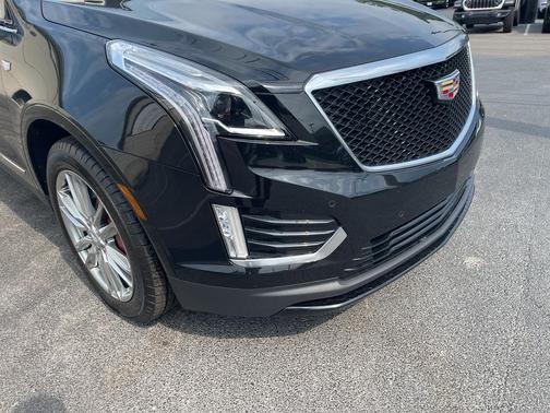 Stellar Black Metallic 2023 Cadillac XT5 Sport