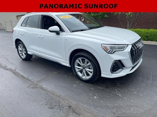 2024 Audi Q3 45 S line Premium
