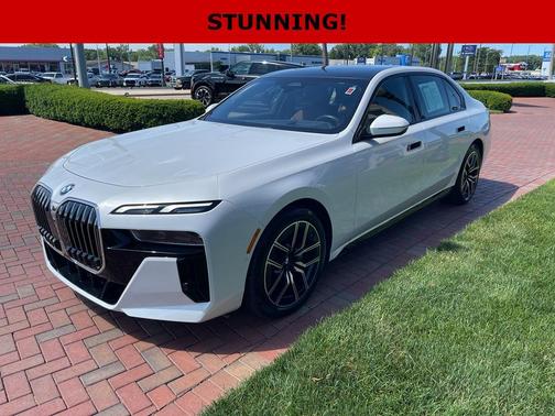 2024 BMW 740 i xDrive