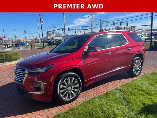 2023 Chevrolet Traverse Premier