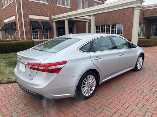 2013 Toyota Avalon Hybrid Limited