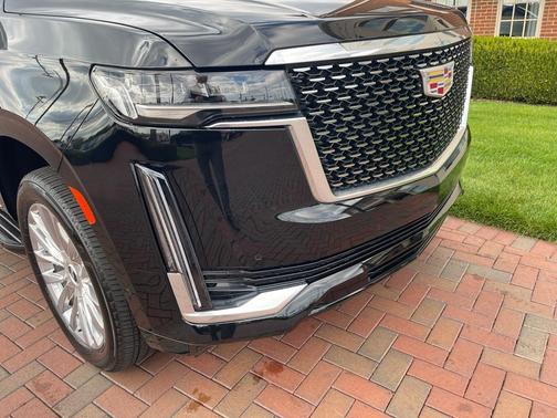 2024 Cadillac Escalade Premium Luxury