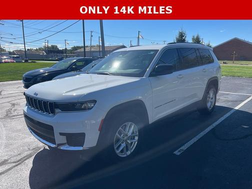 2023 Jeep Grand Cherokee L Laredo