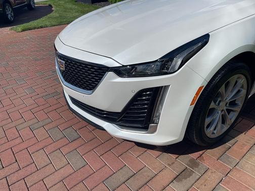 2023 Cadillac CT5 Premium Luxury AWD