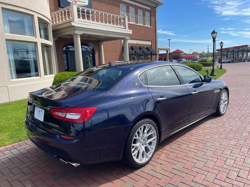 Blu Passione 2015 Maserati Quattroporte S Q4