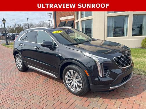 Stellar Black Metallic 2023 Cadillac XT4 Premium Luxury