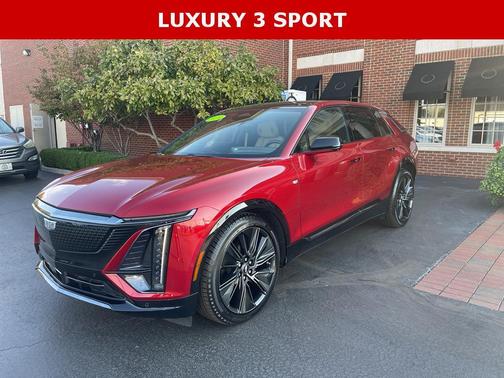 2024 Cadillac LYRIQ Sport