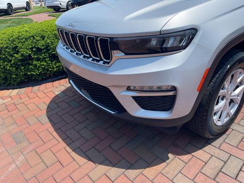 2022 Jeep Grand Cherokee Limited