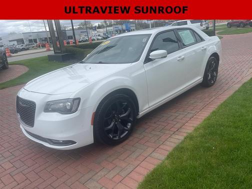 2023 Chrysler 300 S
