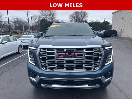 2025 GMC Yukon XL Denali