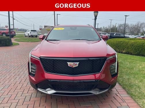 2025 Cadillac XT4 Sport
