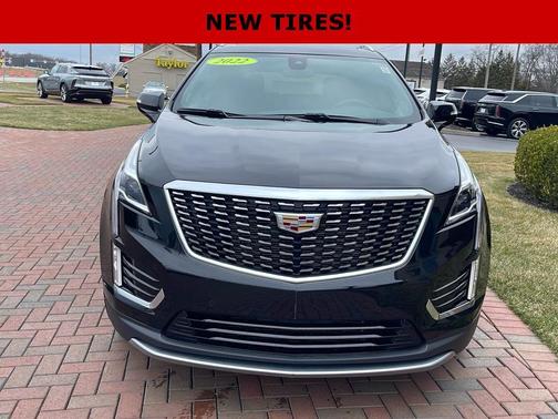 2022 Cadillac XT5 Premium Luxury