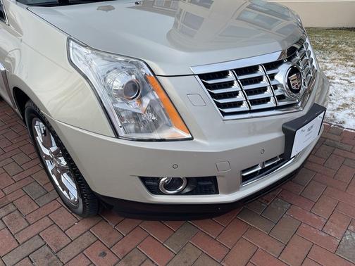 2014 Cadillac SRX Performance Collection