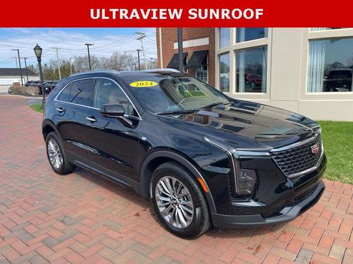 Stellar Black Metallic 2024 Cadillac XT4 Premium Luxury