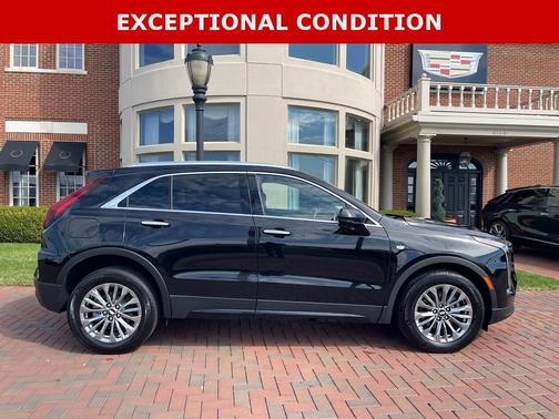 Stellar Black Metallic 2024 Cadillac XT4 Premium Luxury