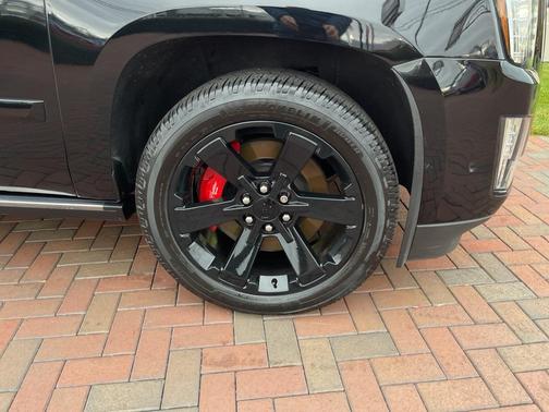 2019 Cadillac Escalade Premium Luxury