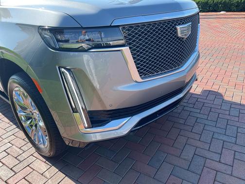 2023 Cadillac Escalade ESV Premium Luxury Platinum