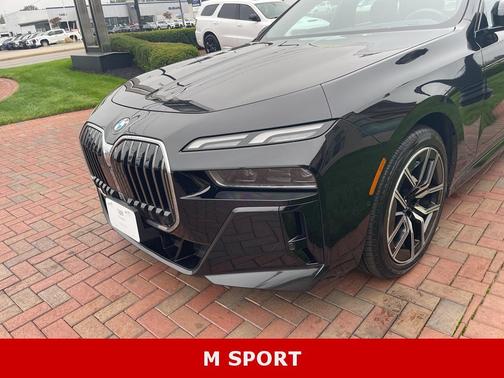 2024 BMW 740 i xDrive