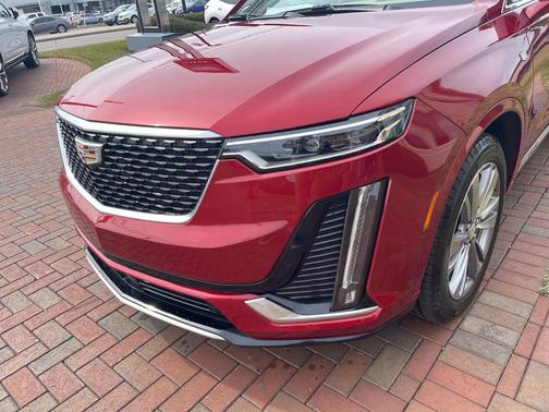 2024 Cadillac XT6 Premium Luxury AWD