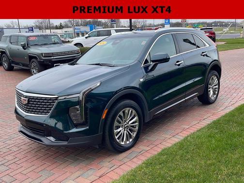 2024 Cadillac XT4 Premium Luxury