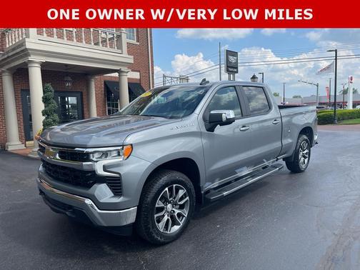 Sterling Gray Metallic 2023 Chevrolet Silverado 1500 LT
