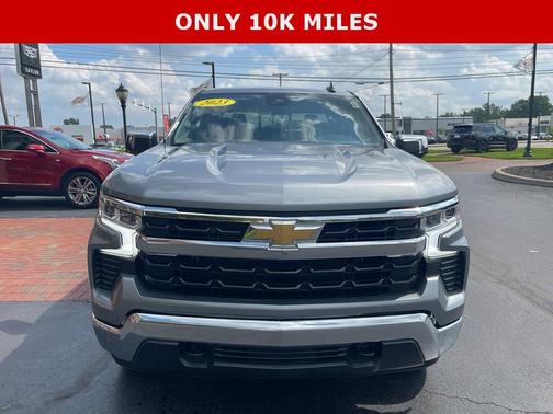 Sterling Gray Metallic 2023 Chevrolet Silverado 1500 LT