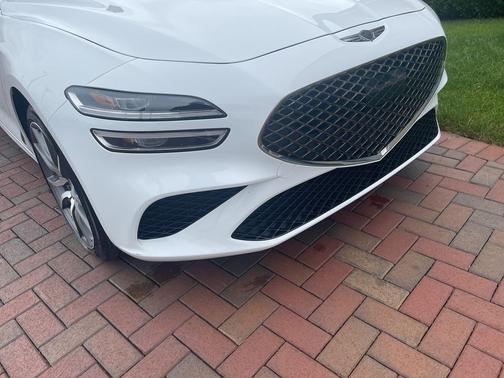 Alta White 2026 Genesis G70 2.5T