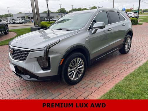 2025 Cadillac XT4 Premium Luxury